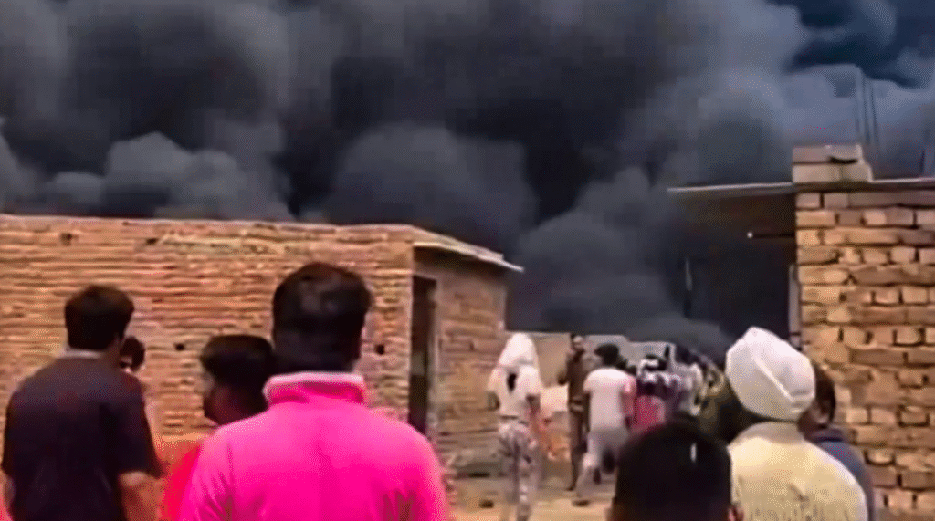 Shocking Urban Slum Fire Evictions: Bastis on Fire Exposes Disturbing Pattern 2 Urban Slum Fire Evictions